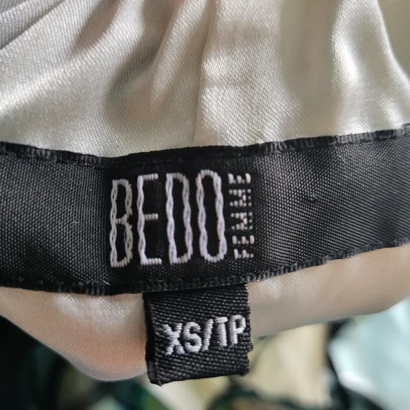 #42 Hi-lo unique dress - Picture 7 of 9